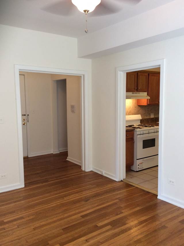 1001 Davis Apartments